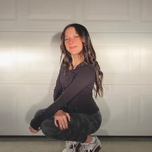 Meet your Posher, Mallory